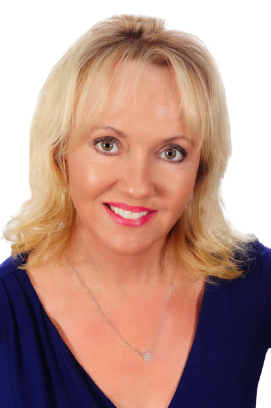 Janet Lee